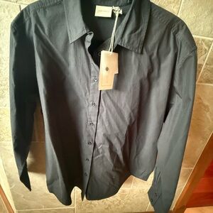 Julia Amory Carolyn Shirt in Black- size M never worn!